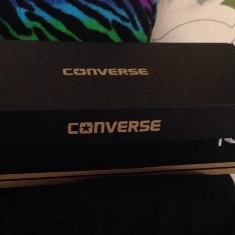 Teal converse. Never worn.